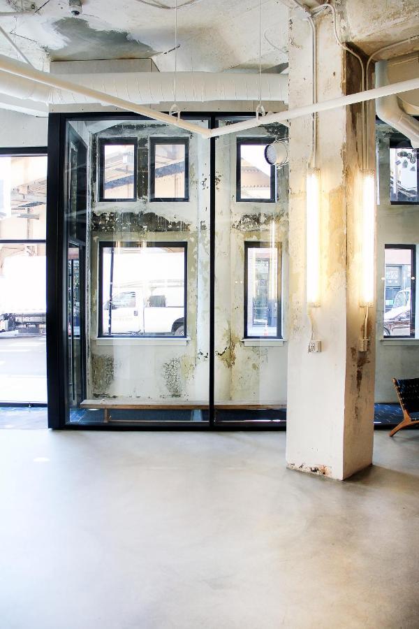 The Robey, Chicago, A Member Of Design Hotels Exteriör bild