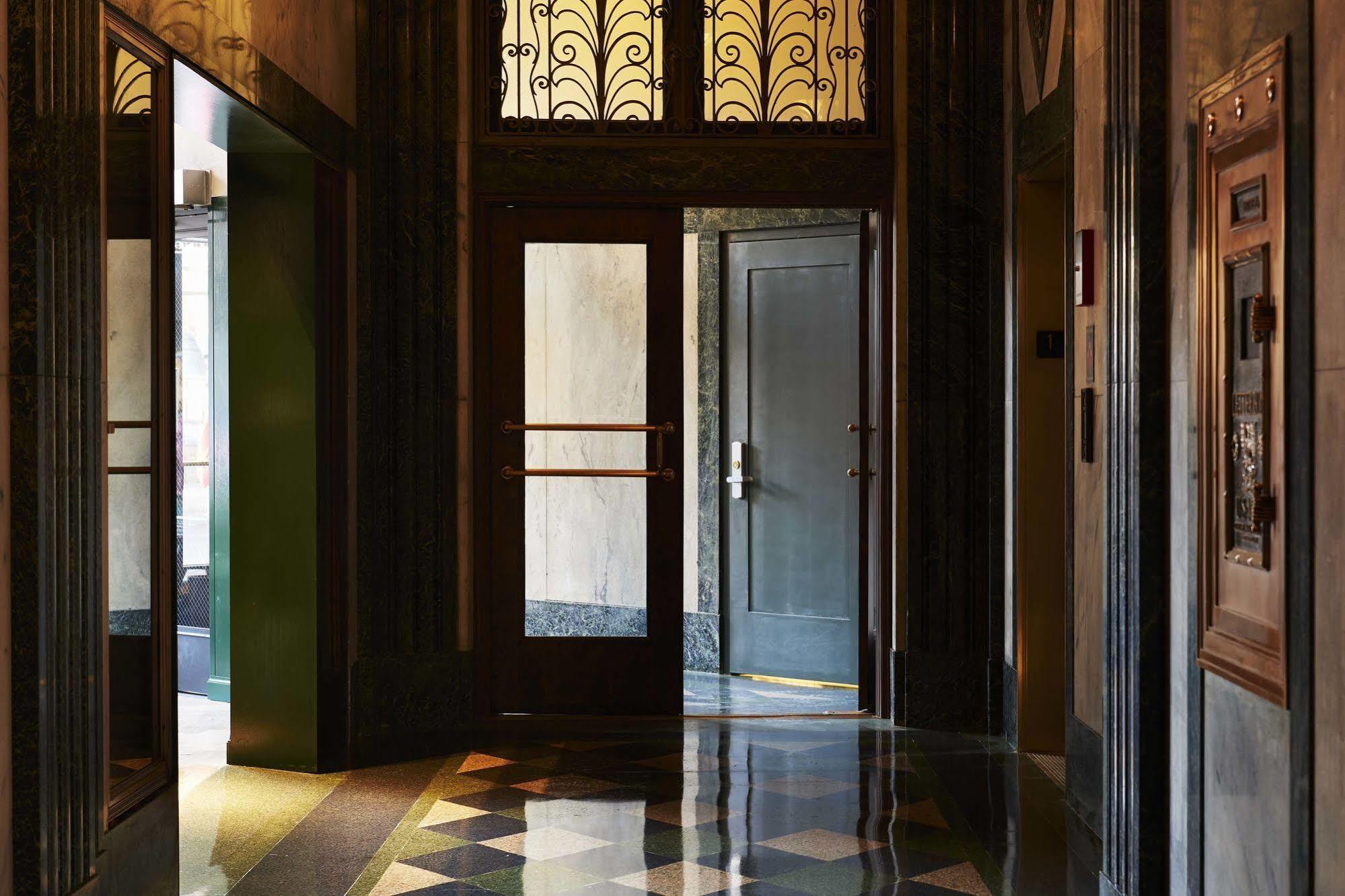The Robey, Chicago, A Member Of Design Hotels Exteriör bild