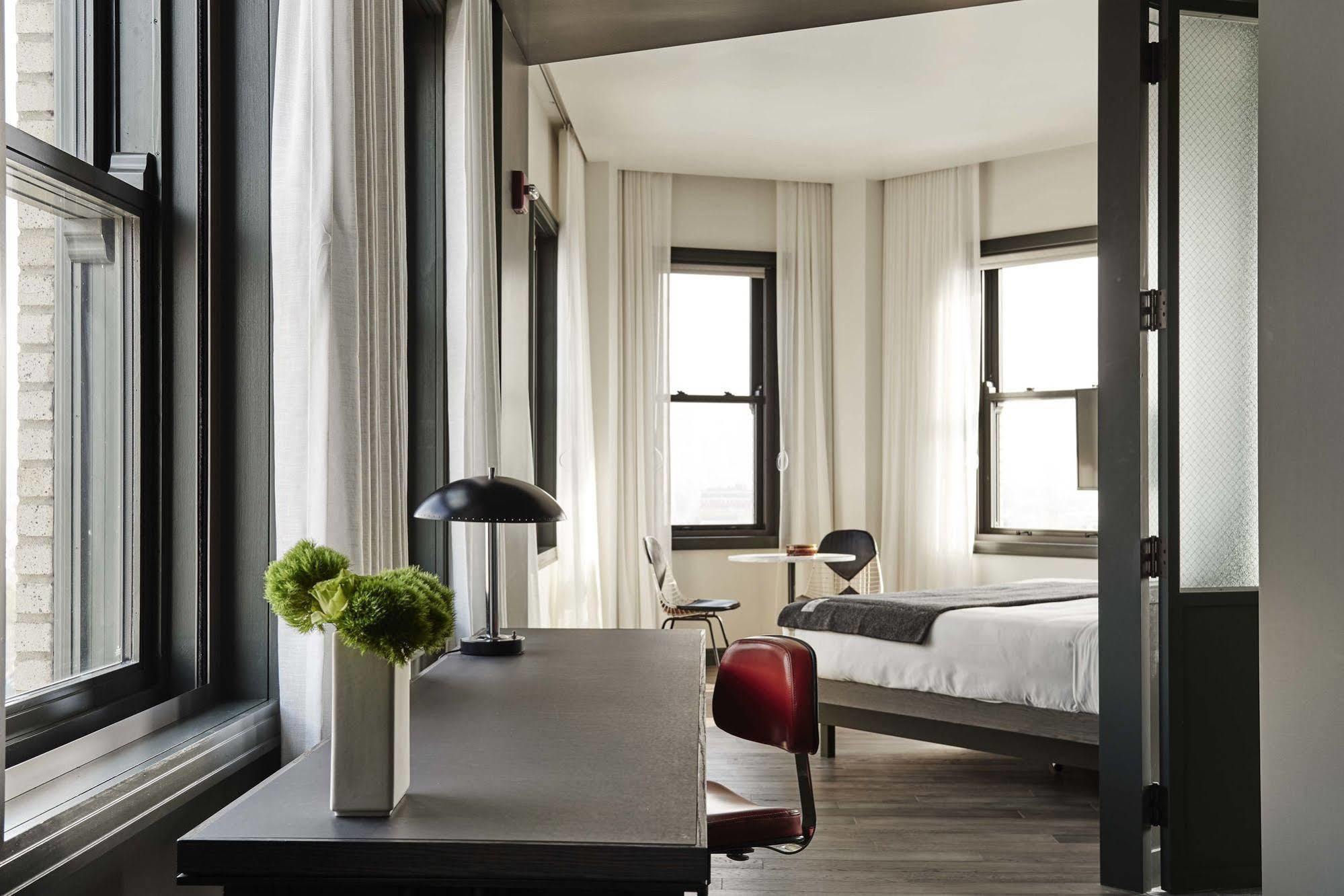 The Robey, Chicago, A Member Of Design Hotels Exteriör bild